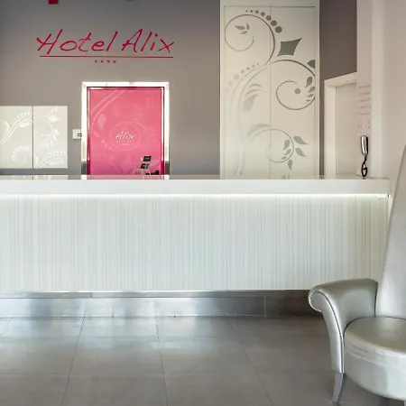 Отель Alix Boutique 4*