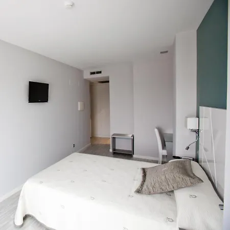 Alix Boutique Артейхо