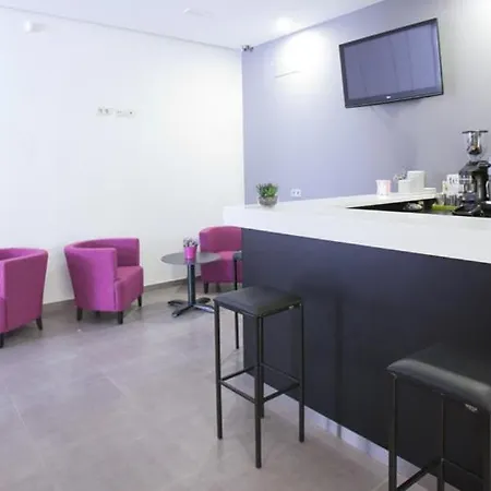 Отель Alix Boutique