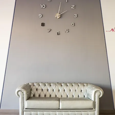 Alix Boutique Отель