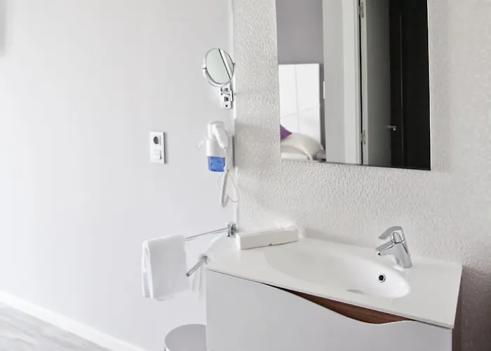 Alix Boutique Hotel 4*