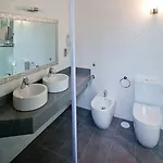 Alix Boutique 4*