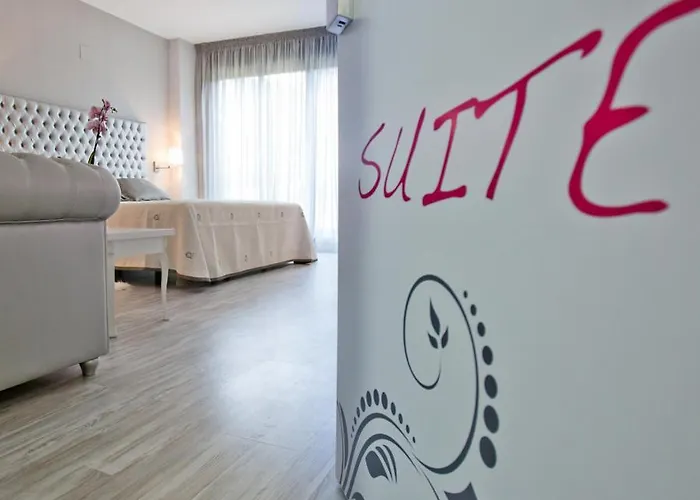Alix Boutique Hotell 4*