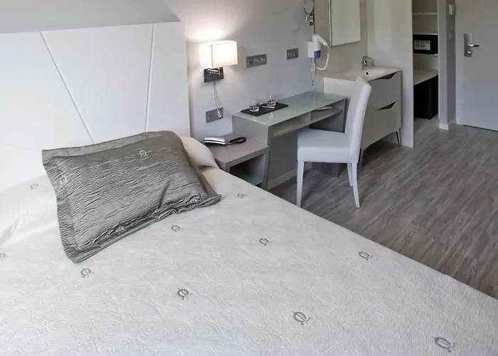 Alix Boutique 4*